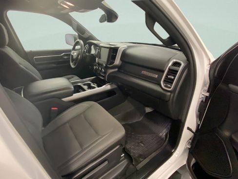 Used 2023 RAM 1500 Big Horn AWD/4WD image 28
