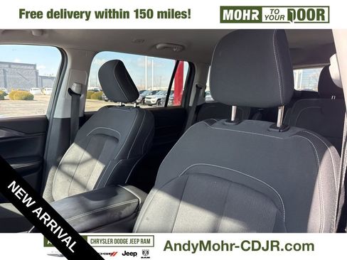 Used 2023 Jeep Grand Cherokee L Laredo w/ Luxury Tech Group I image 11