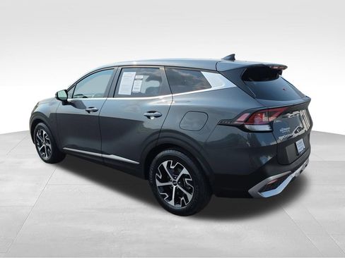 Used 2025 Kia Sportage EX FWD image 3