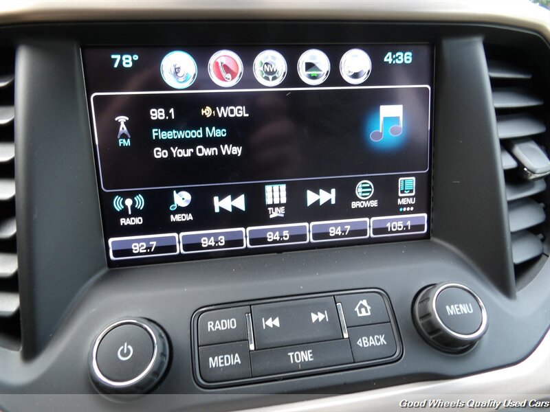 Used 2017 GMC Acadia Denali w/ Technology Package FWD image 18