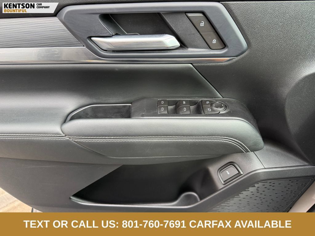 Used 2026 GMC Terrain Elevation w/ Elevation Premium Package AWD/4WD image 16