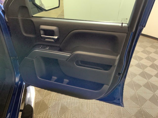 Used 2018 Chevrolet Silverado 1500 LT w/ All Star Edition AWD/4WD image 35