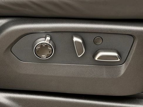 Certified 2026 Cadillac Escalade Platinum Sport image 29