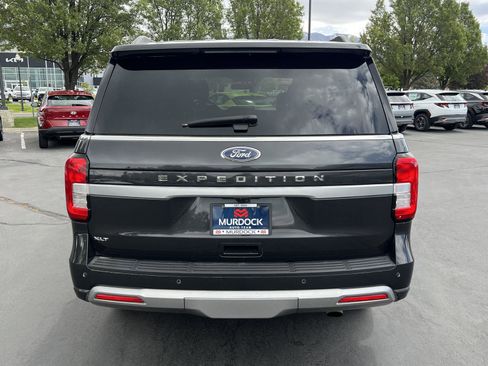 Used 2022 Ford Expedition XLT RWD image 9