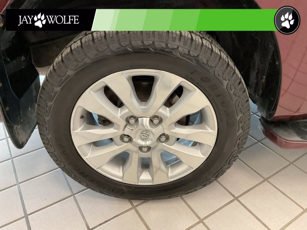 Used 2011 Toyota Sequoia Platinum AWD/4WD image 7