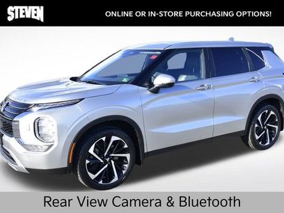 Used 2023 Mitsubishi Outlander SE