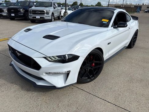 Used 2018 Ford Mustang GT w/ Equipment Group 301A RWD image 1