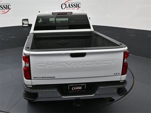 Used 2020 Chevrolet Silverado 2500 LTZ w/ LTZ Texas Edition image 21