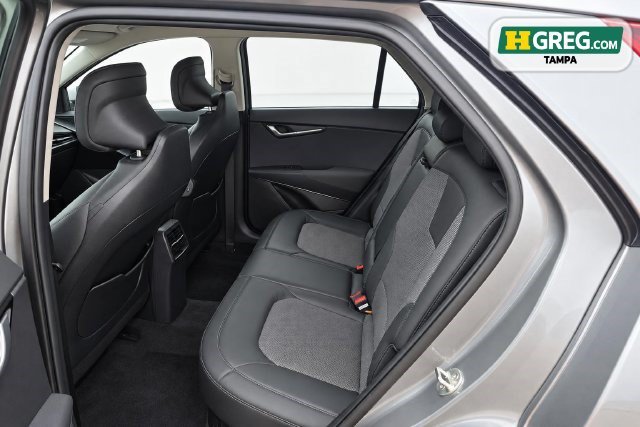 Used 2024 Kia Niro EX FWD image 12