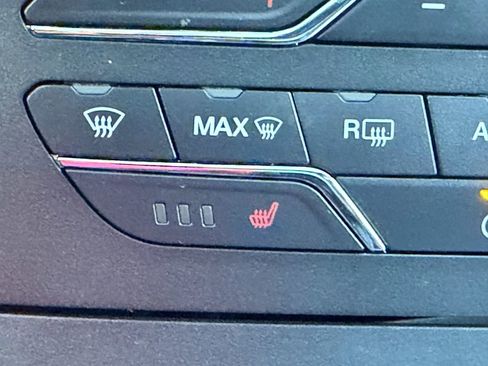 Used 2017 Ford Edge SEL w/ Equipment Group 201A image 37