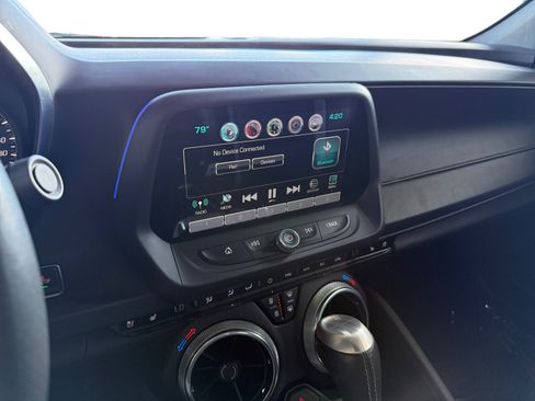 Used 2016 Chevrolet Camaro SS RWD image 10