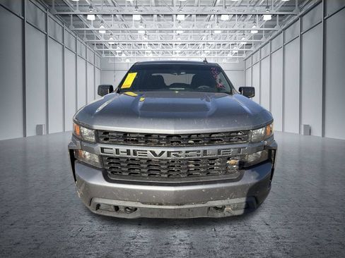 Used 2021 Chevrolet Silverado 1500 Custom RWD image 2