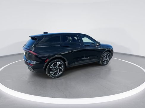 Used 2025 Lincoln Nautilus Premier w/ Jet Appearance Package image 8