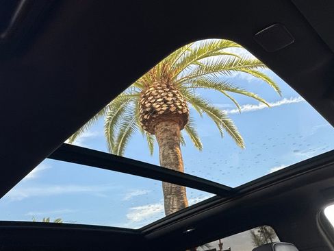 Certified 2021 GMC Yukon Denali w/ Denali Ultimate Package image 18