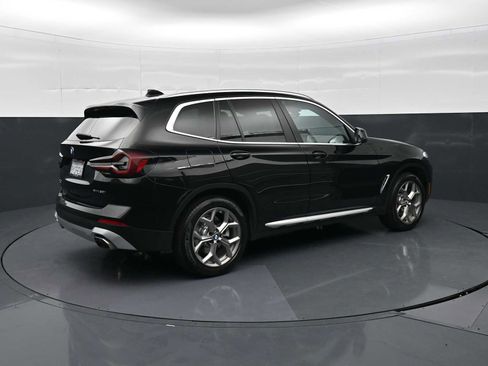 Used 2022 BMW X3 xDrive30i w/ Premium Package AWD/4WD image 5