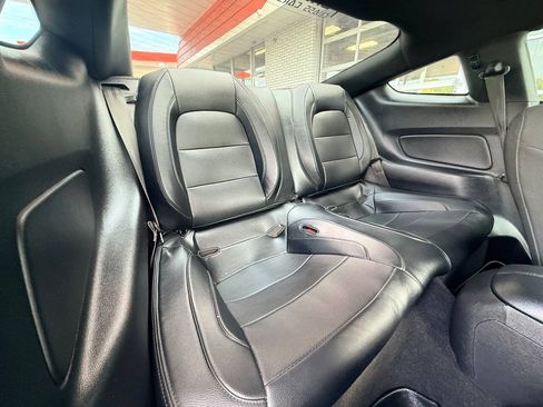 Used 2020 Ford Mustang GT w/ GT Performance Package RWD image 32