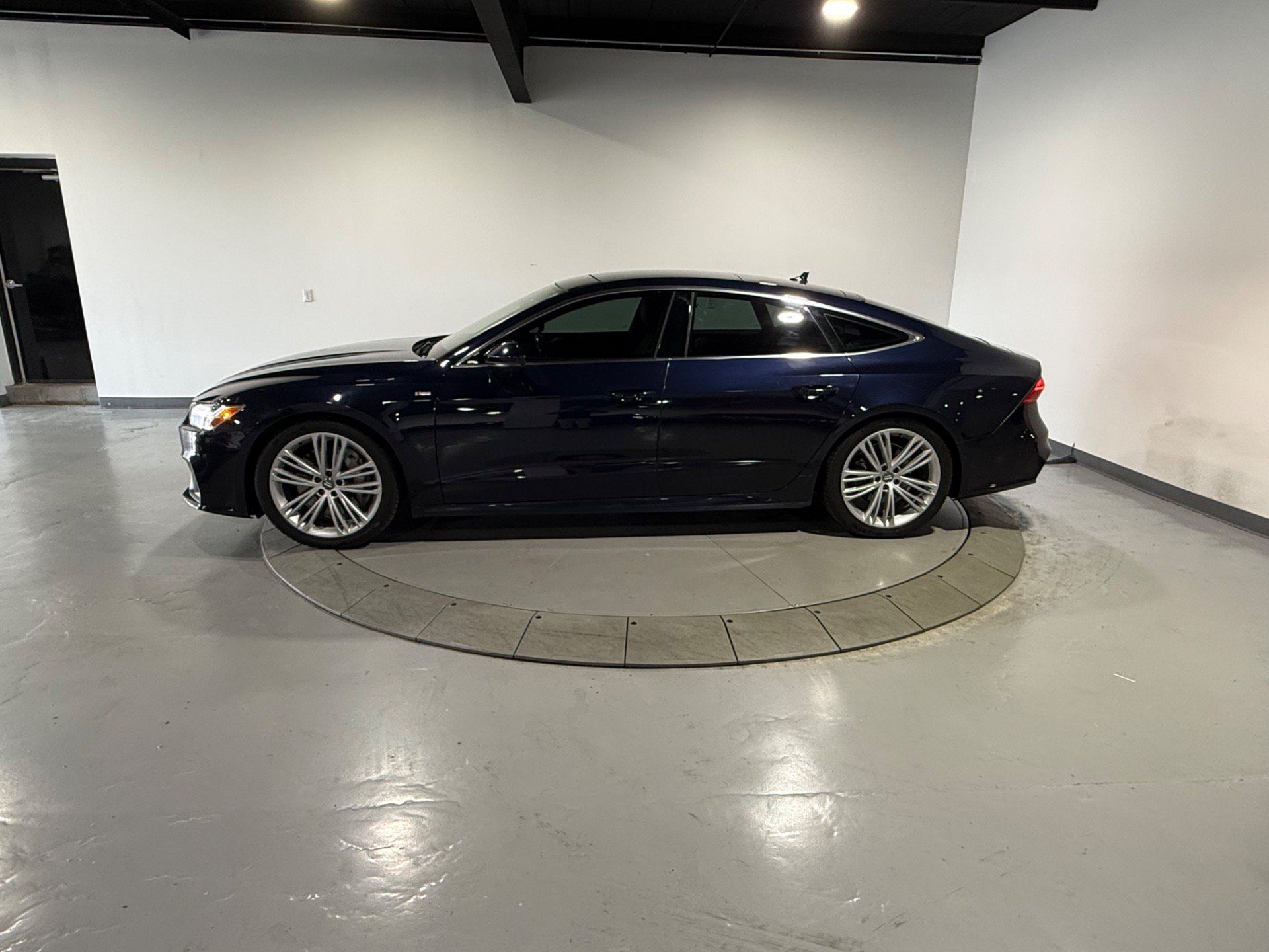 Used 2019 Audi A7 3.0T Premium Plus w/ Premium Plus Package AWD/4WD image 9
