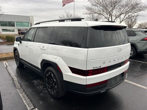 Used 2025 Hyundai Santa Fe SEL image 8