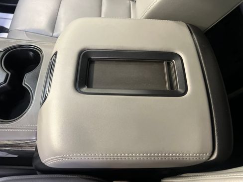 Used 2019 Chevrolet Tahoe LT AWD/4WD image 30