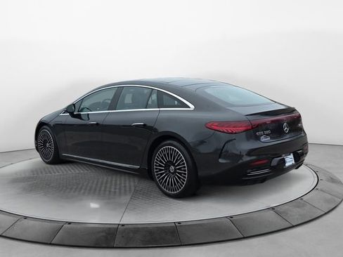 Used 2024 Mercedes-Benz EQS 580 4MATIC Sedan image 3