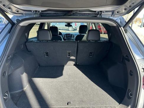 Used 2024 Chevrolet Equinox Premier AWD/4WD image 23
