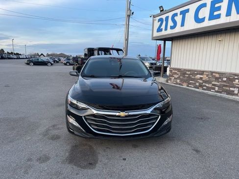 Used 2023 Chevrolet Malibu LT image 3