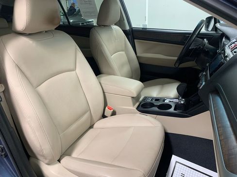 Used 2016 Subaru Outback 2.5i Limited image 27