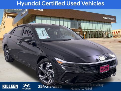 Used 2025 Hyundai Elantra Sport FWD image 1