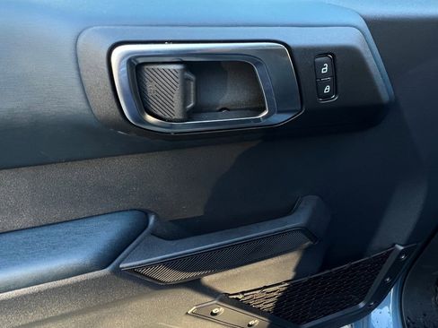 Used 2025 Ford Bronco Heritage Edition image 15