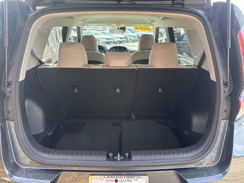 Used 2024 Kia Soul LX image 23