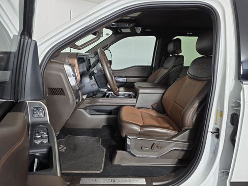 Used 2024 Ford F350 King Ranch w/ FX4 Off-Road Package image 13