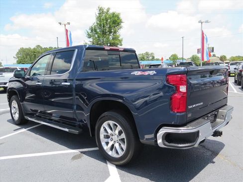 Used 2020 Chevrolet Silverado 1500 LTZ w/ LTZ Plus Package AWD/4WD image 5