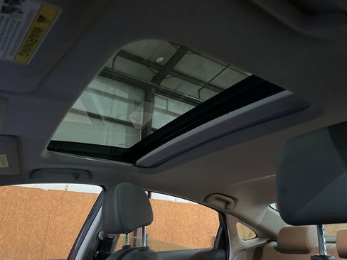 Used 2018 Honda Civic EX image 14