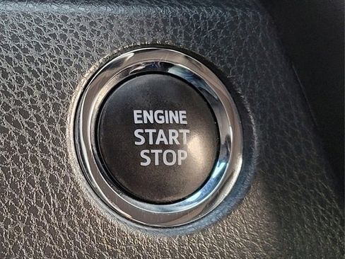 Used 2023 Toyota Camry XSE image 29