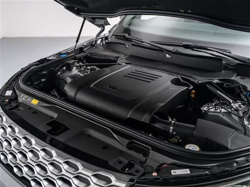 New 2026 Land Rover Discovery S AWD/4WD image 10