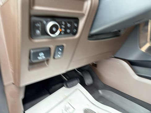 New 2025 Ford F150 King Ranch w/ FX4 Off-Road Package AWD/4WD image 24