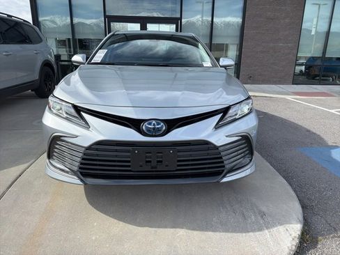 Used 2022 Toyota Camry LE w/ Audio Upgrade Package image 8