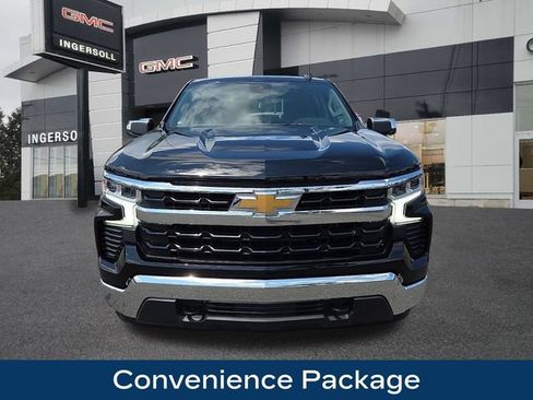 Used 2024 Chevrolet Silverado 1500 LT AWD/4WD image 2