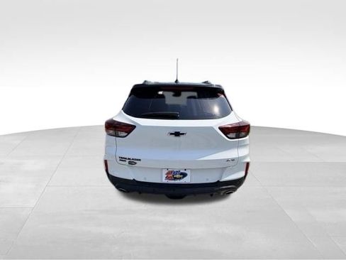 Certified 2023 Chevrolet TrailBlazer RS w/ Sun and Liftgate Package AWD/4WD image 5