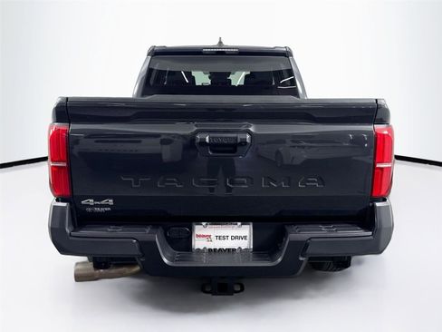Certified 2025 Toyota Tacoma SR5 image 12
