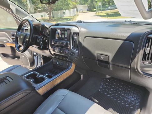 Used 2016 Chevrolet Silverado 2500 LTZ w/ Duramax Plus Package RWD image 43