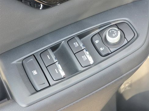 New 2025 Subaru Forester Limited image 17