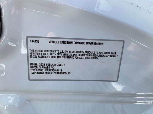 Used 2023 Tesla Model 3 Standard Range image 13