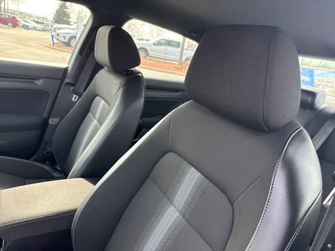 Used 2023 Honda Civic Sport image 12