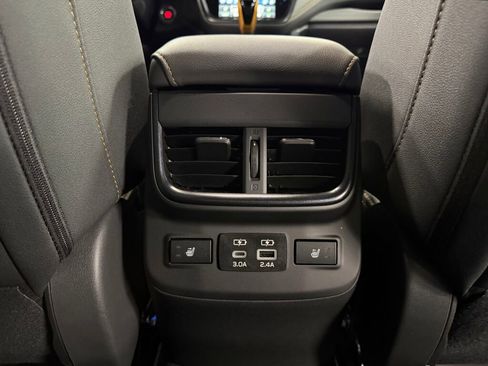 Certified 2025 Subaru Outback Wilderness image 28