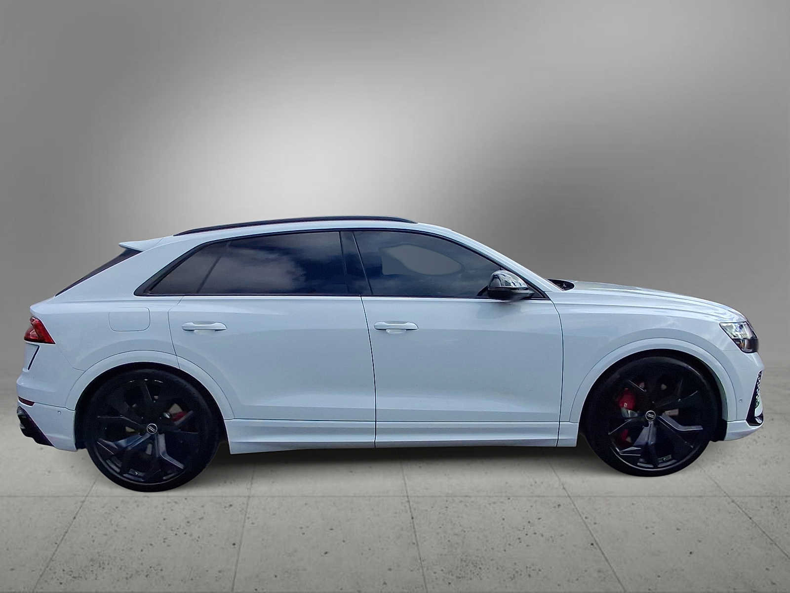 Used 2022 Audi RS Q8 w/ Black Optic Package AWD/4WD image 9