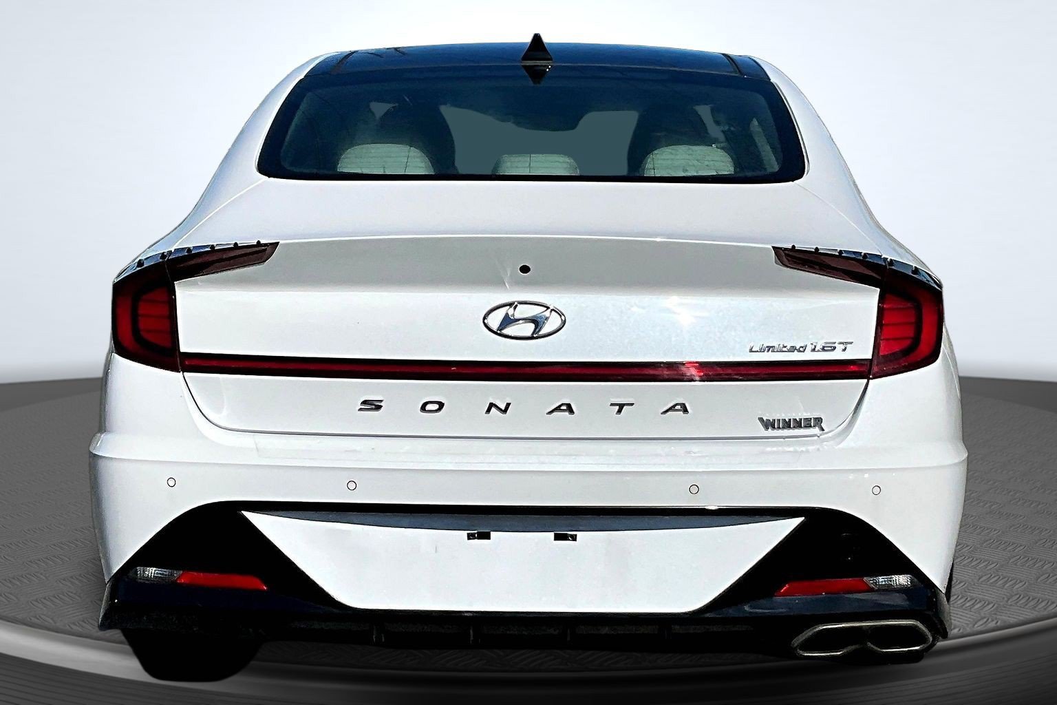 Used 2022 Hyundai Sonata Limited FWD image 3