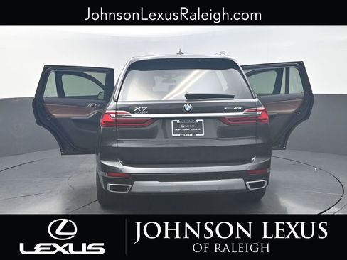 Used 2022 BMW X7 xDrive40i w/ Executive Package image 26
