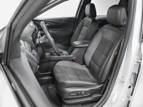 Used 2023 Chevrolet Equinox RS w/ RS Leather Package AWD/4WD image 16
