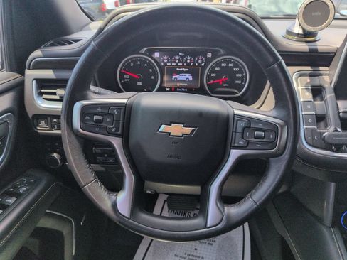 Used 2021 Chevrolet Tahoe Premier w/ Premium Package AWD/4WD image 14